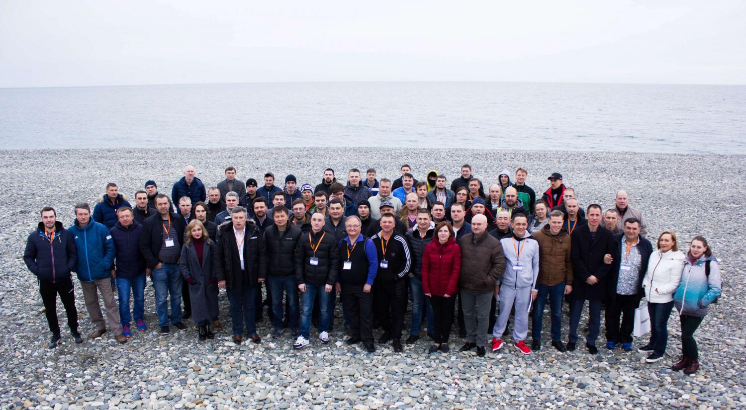 Sochi'deki AutoTransTech 2016 seminerinin katılımcıları